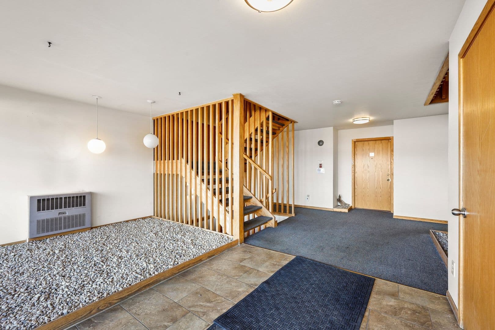 Whitewater Apartment: 1156 W Carriage Drive