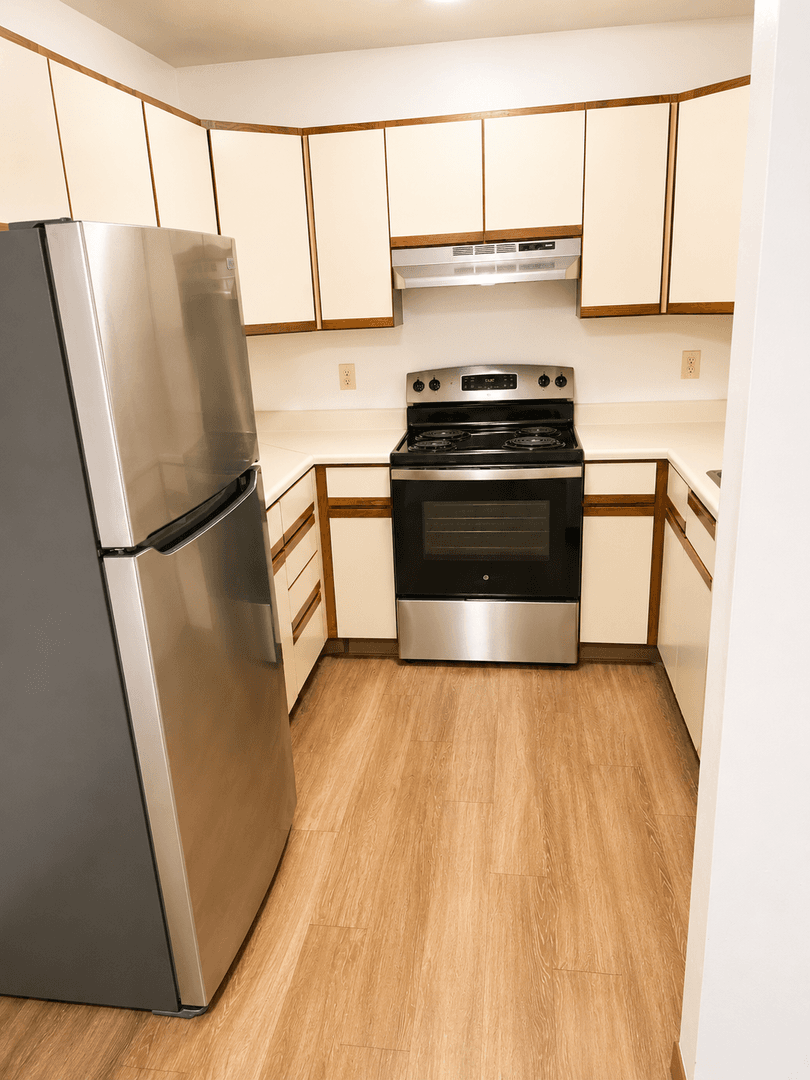 McFarland Apartment: 4716 & 4718 Dale St.