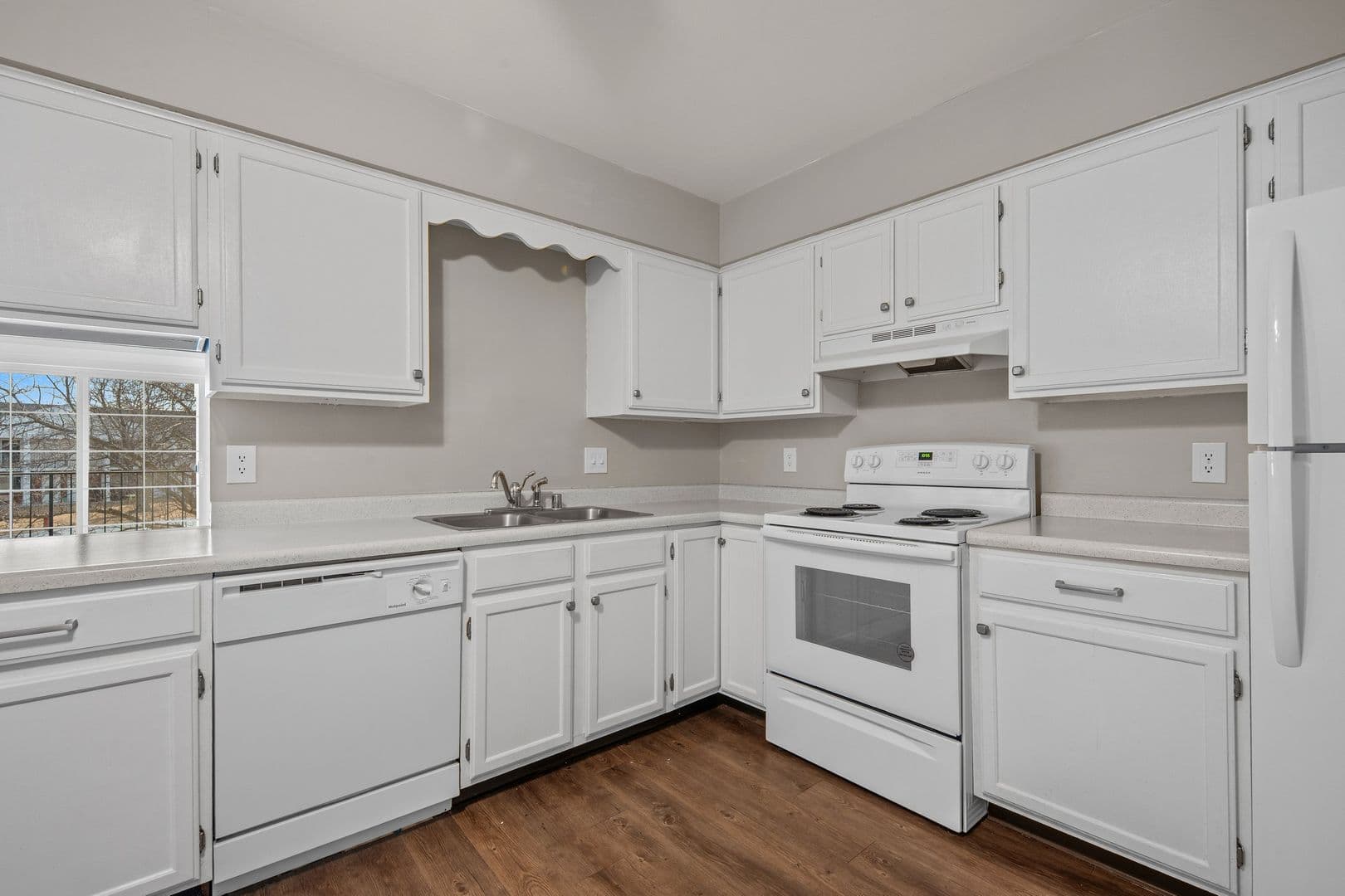 Fond Du Lac Apartment: 37 Fountain Circle