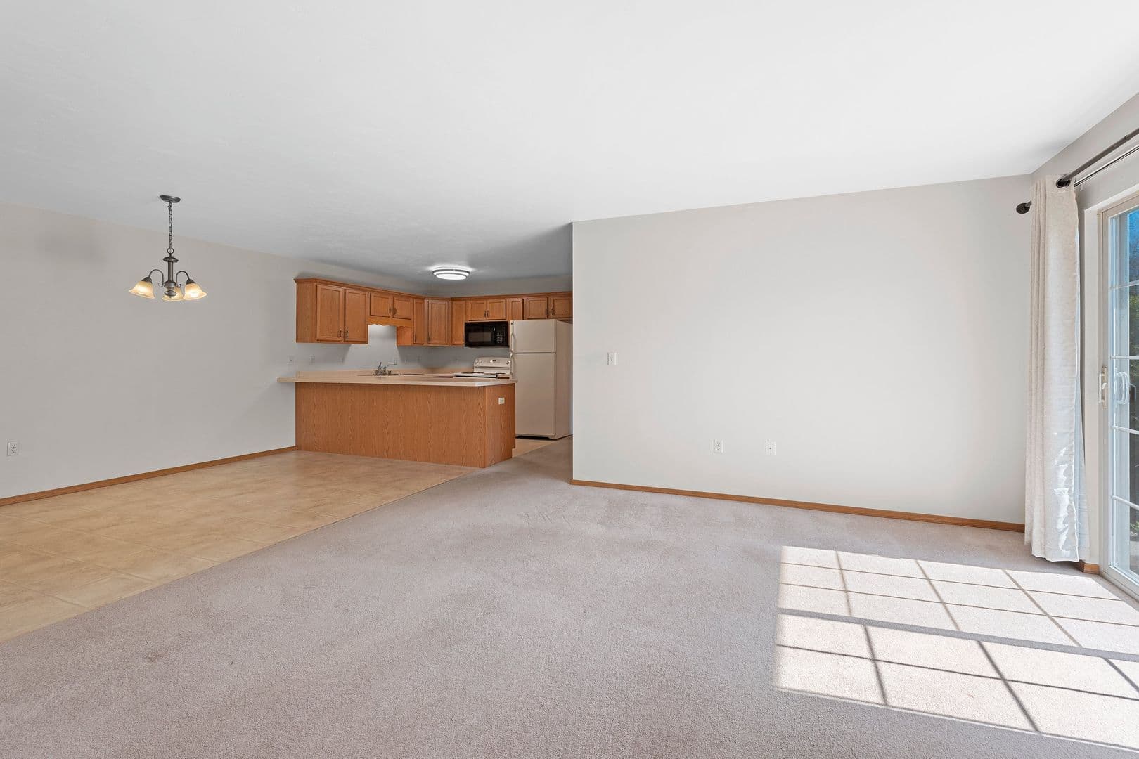 Cecil Apartment: 308 Golfview Road