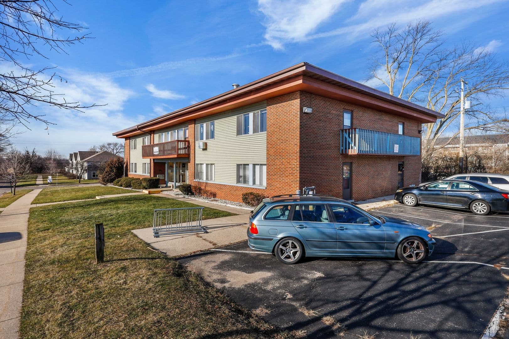 Whitewater Apartment: 1121 W. Carriage Dr.
