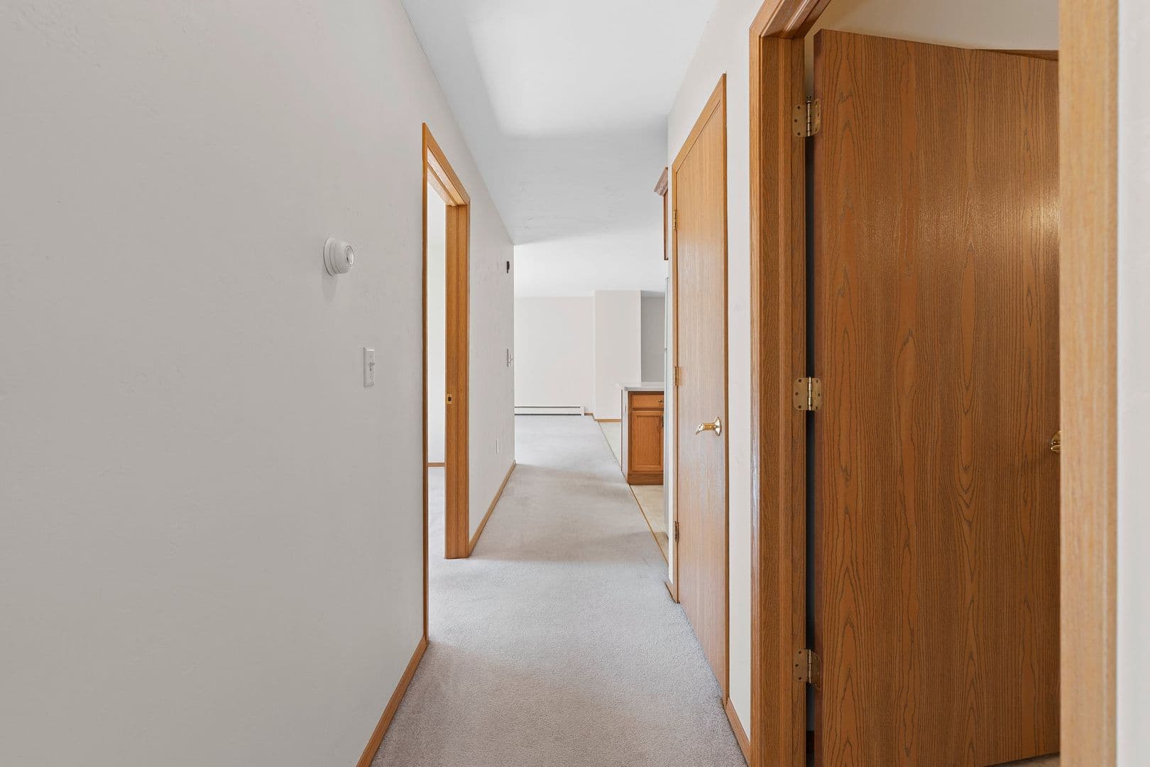 Cecil Apartment: 304 - 308 Golfview Road