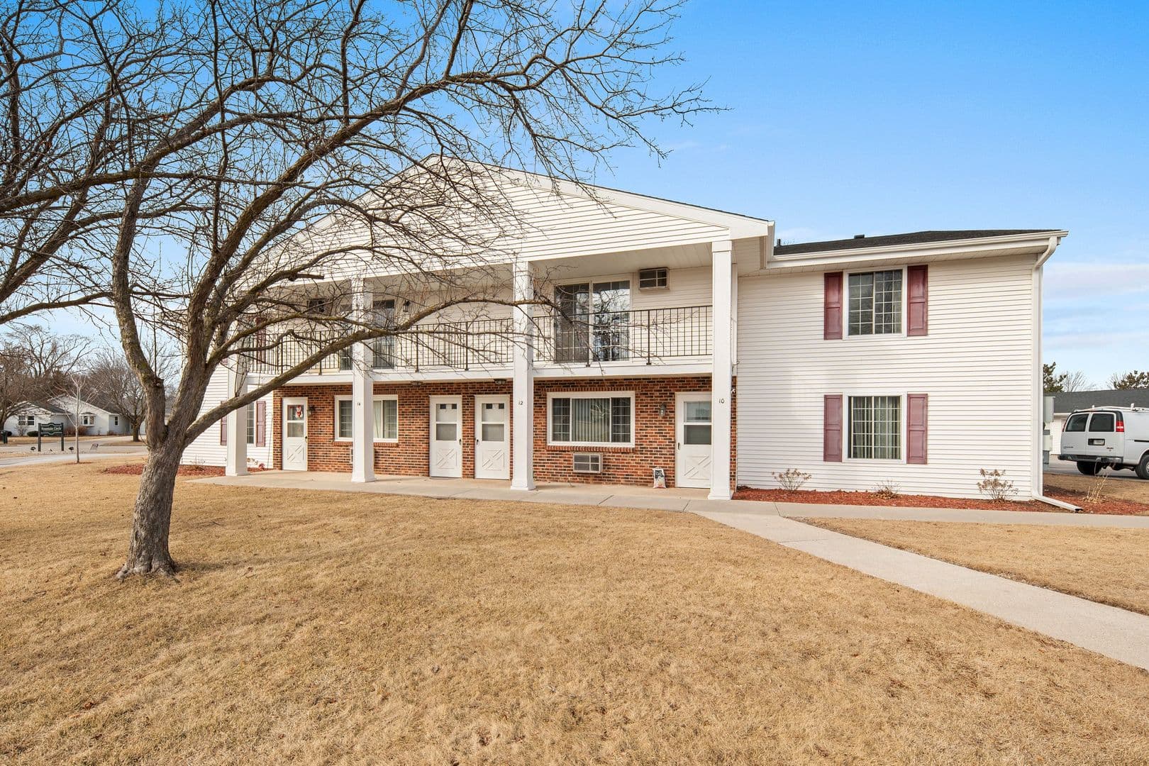 Fond Du Lac Apartment: 12 Fountain Circle