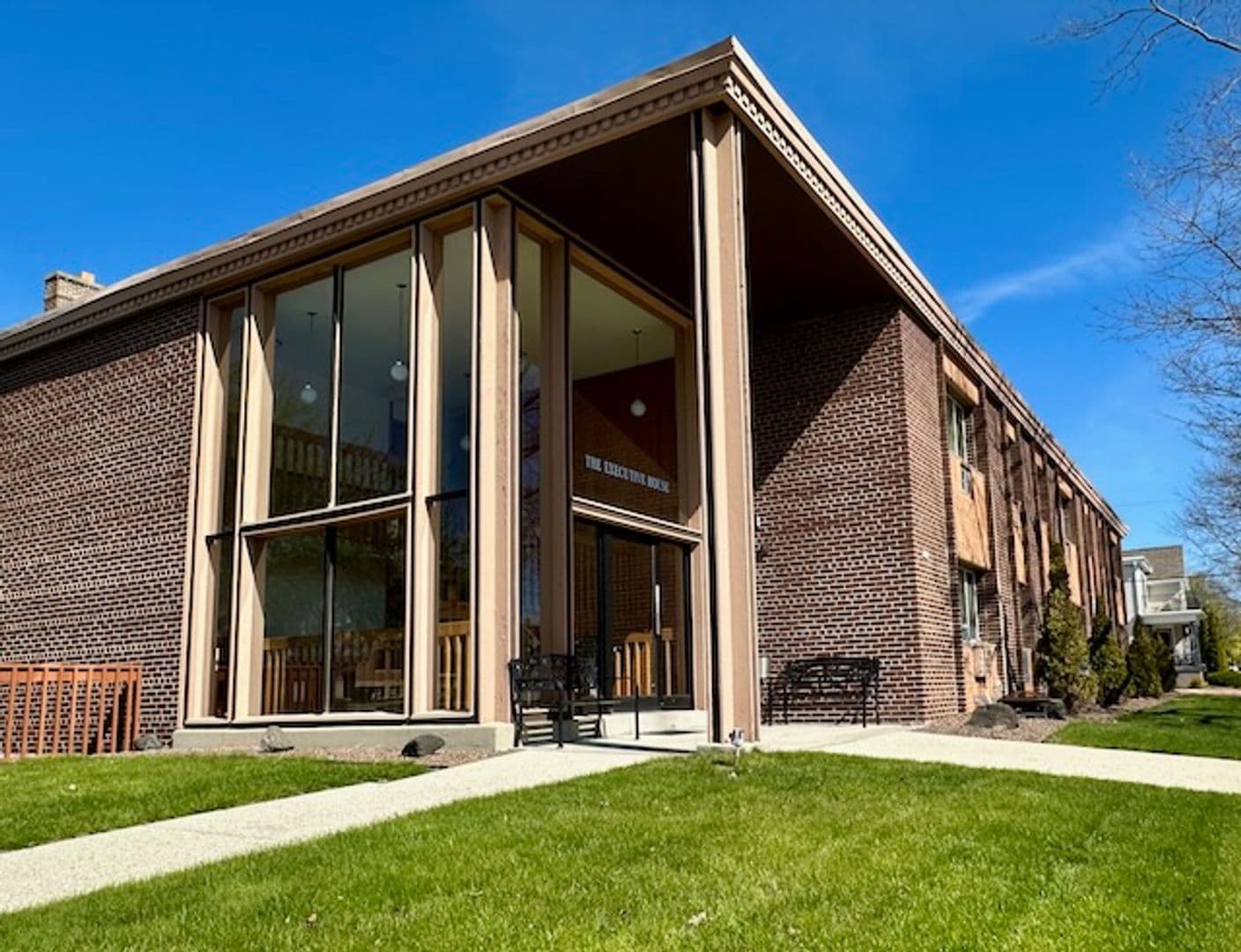 Sheboygan Apartment: 1204 N. 5th Street