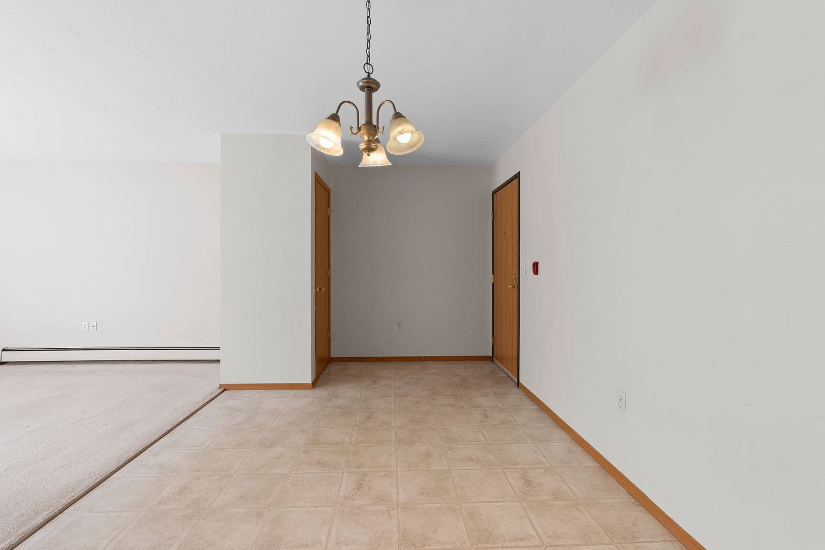 Cecil Apartment: 308 Golfview Road