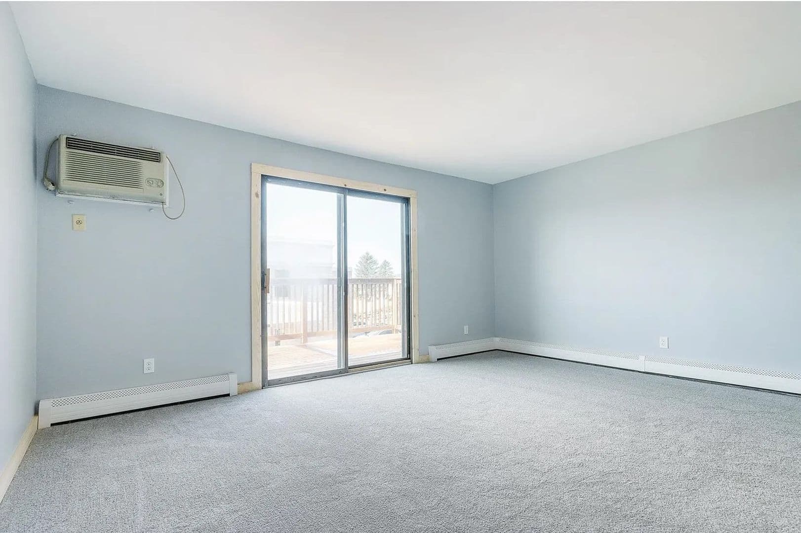 Cross Plains Apartment: 2703 Westview Ct