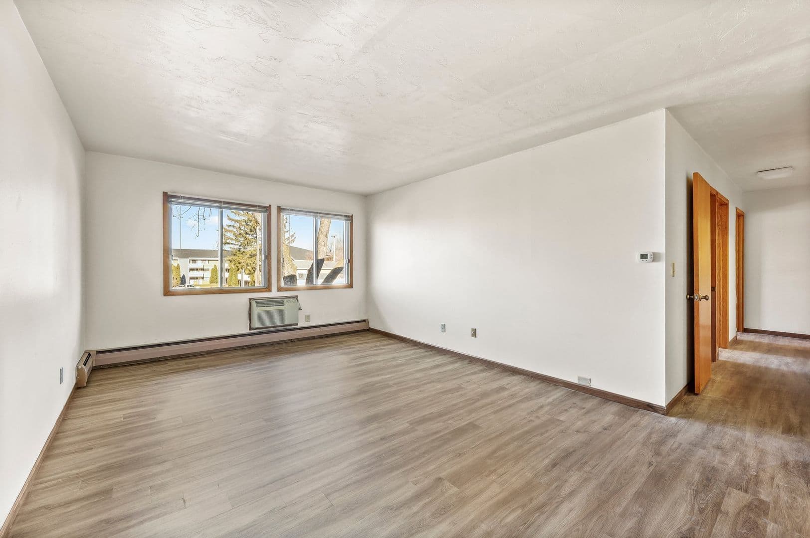 Whitewater Apartment: 1121 W. Carriage Dr.