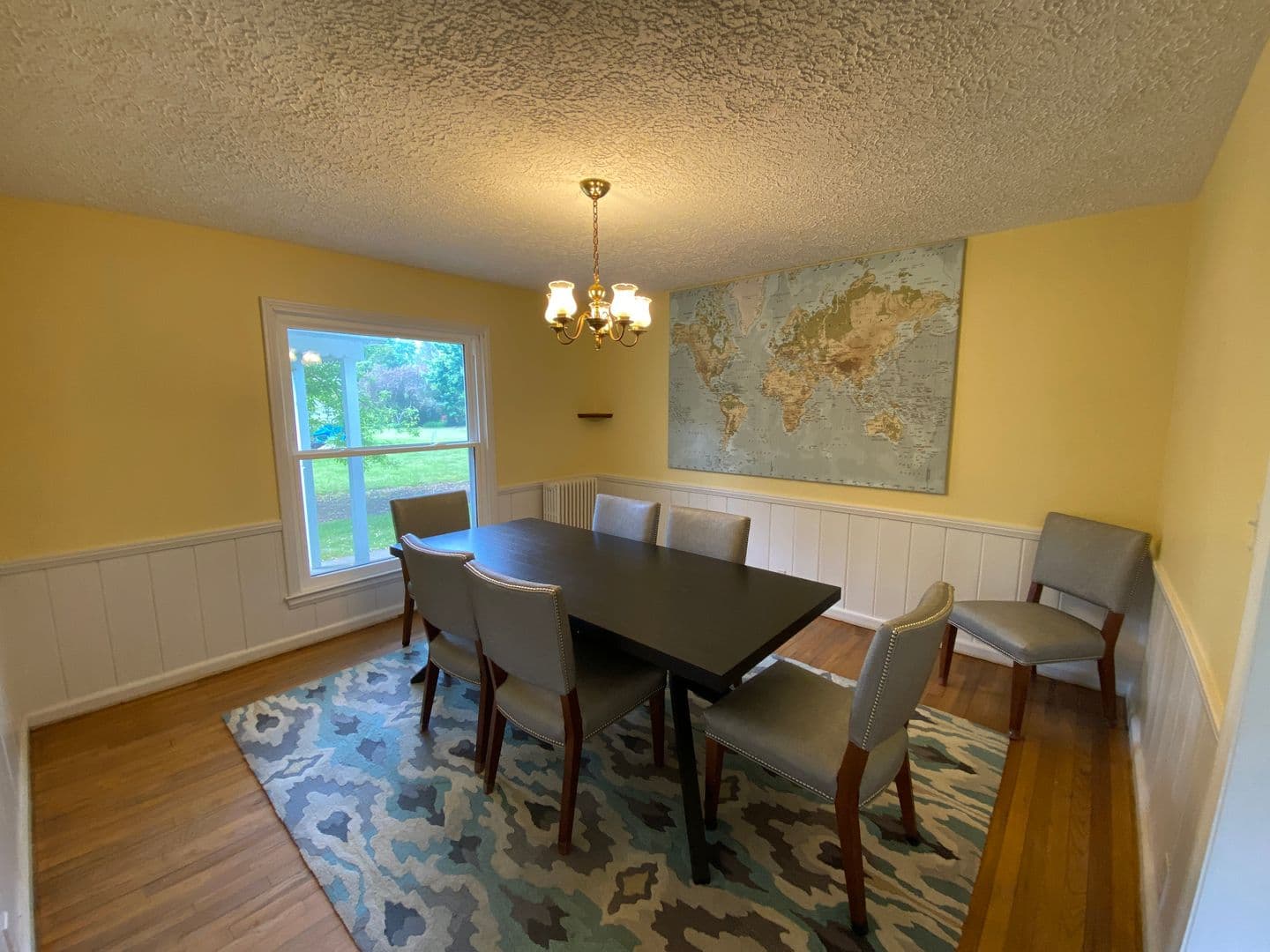 Armada House: 73837 Floral St