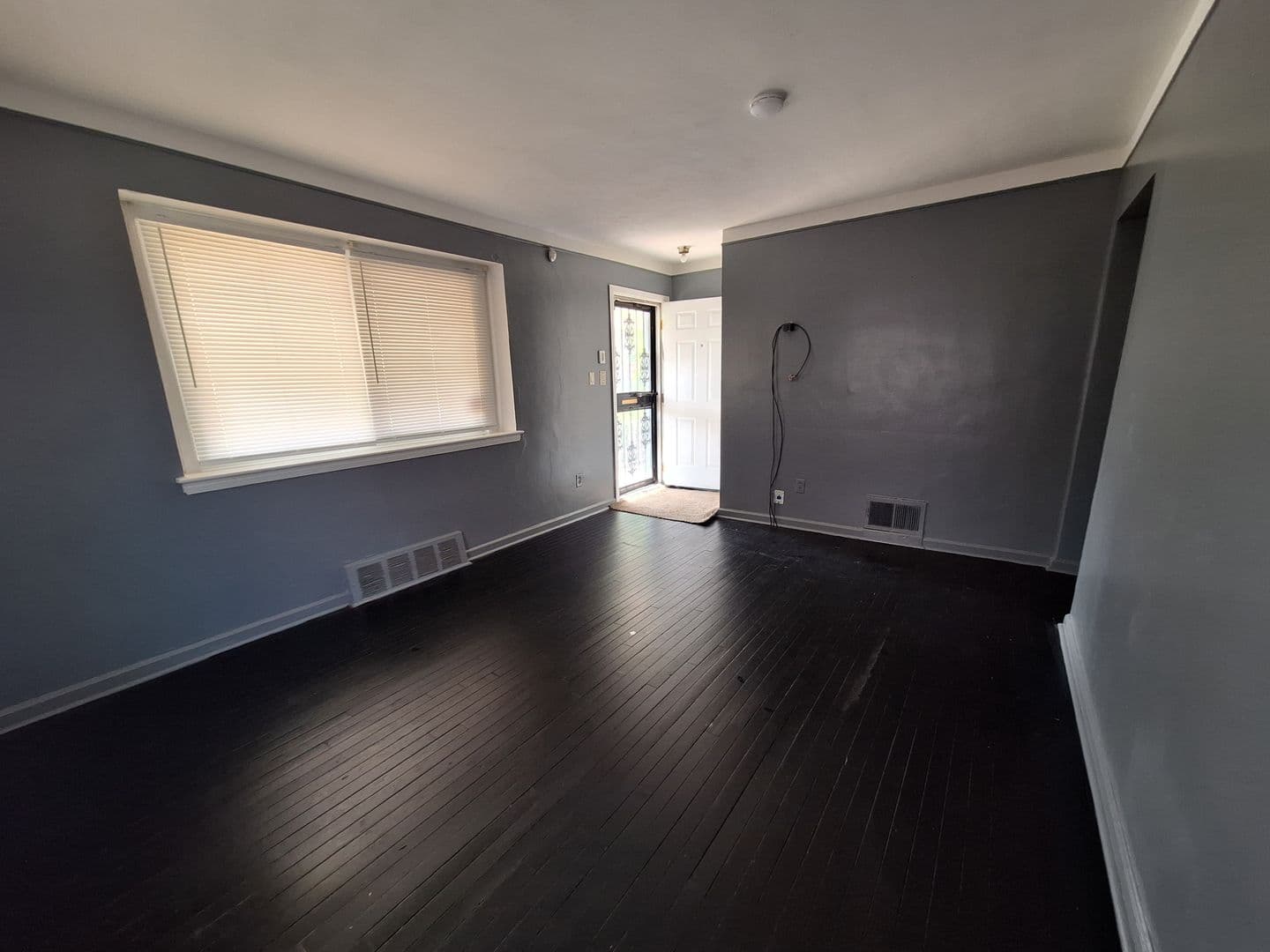 Detroit House: 6338 Lodewyck St