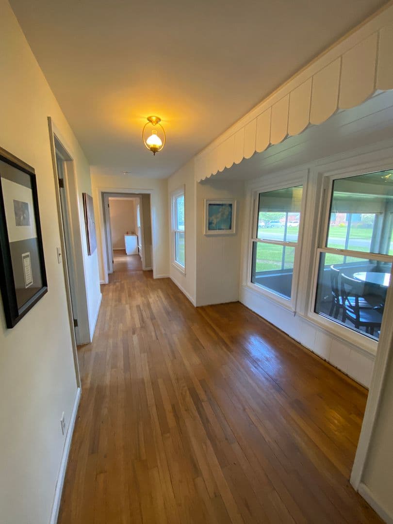 Armada House: 73837 Floral St