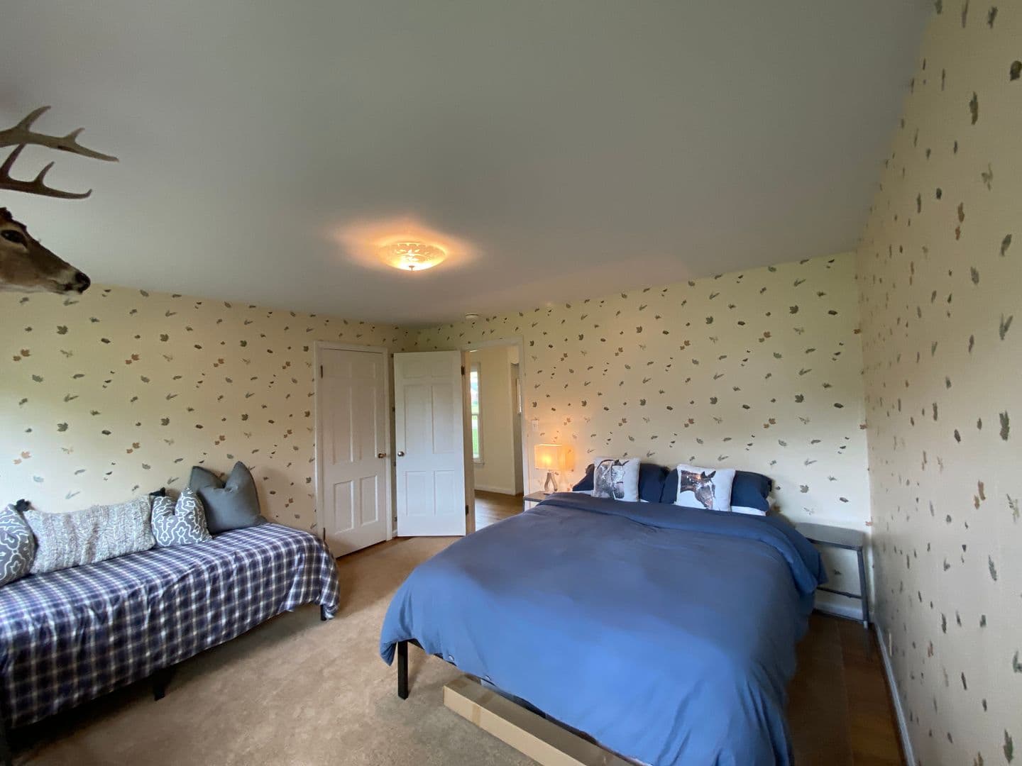 Armada House: 73837 Floral St