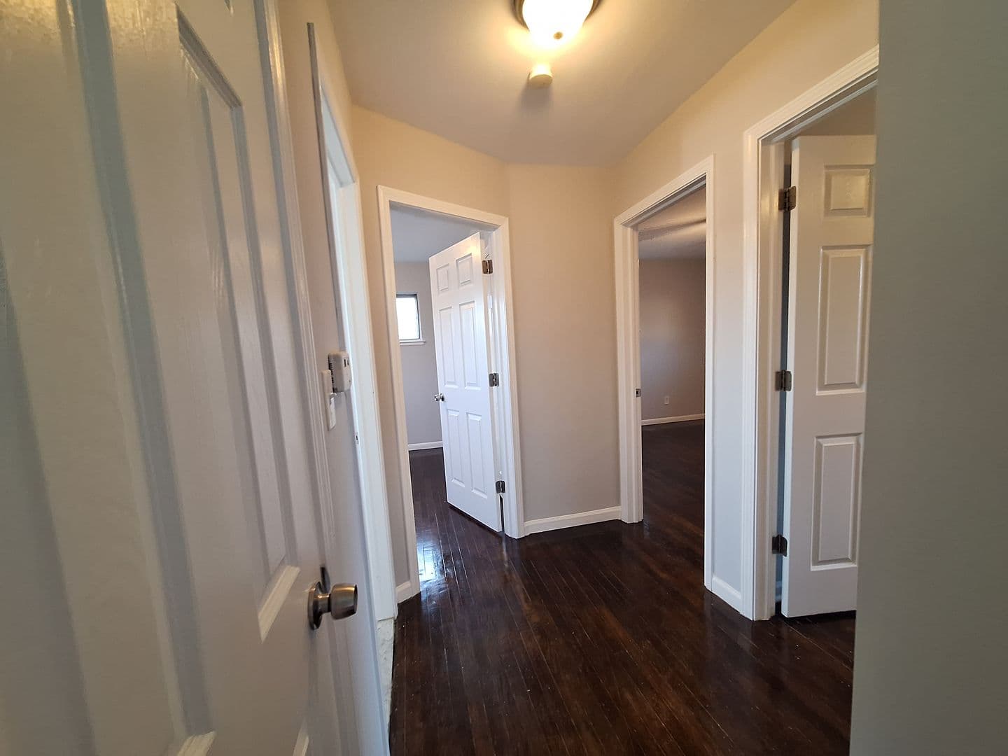 Roseville House: 18069 Marquette