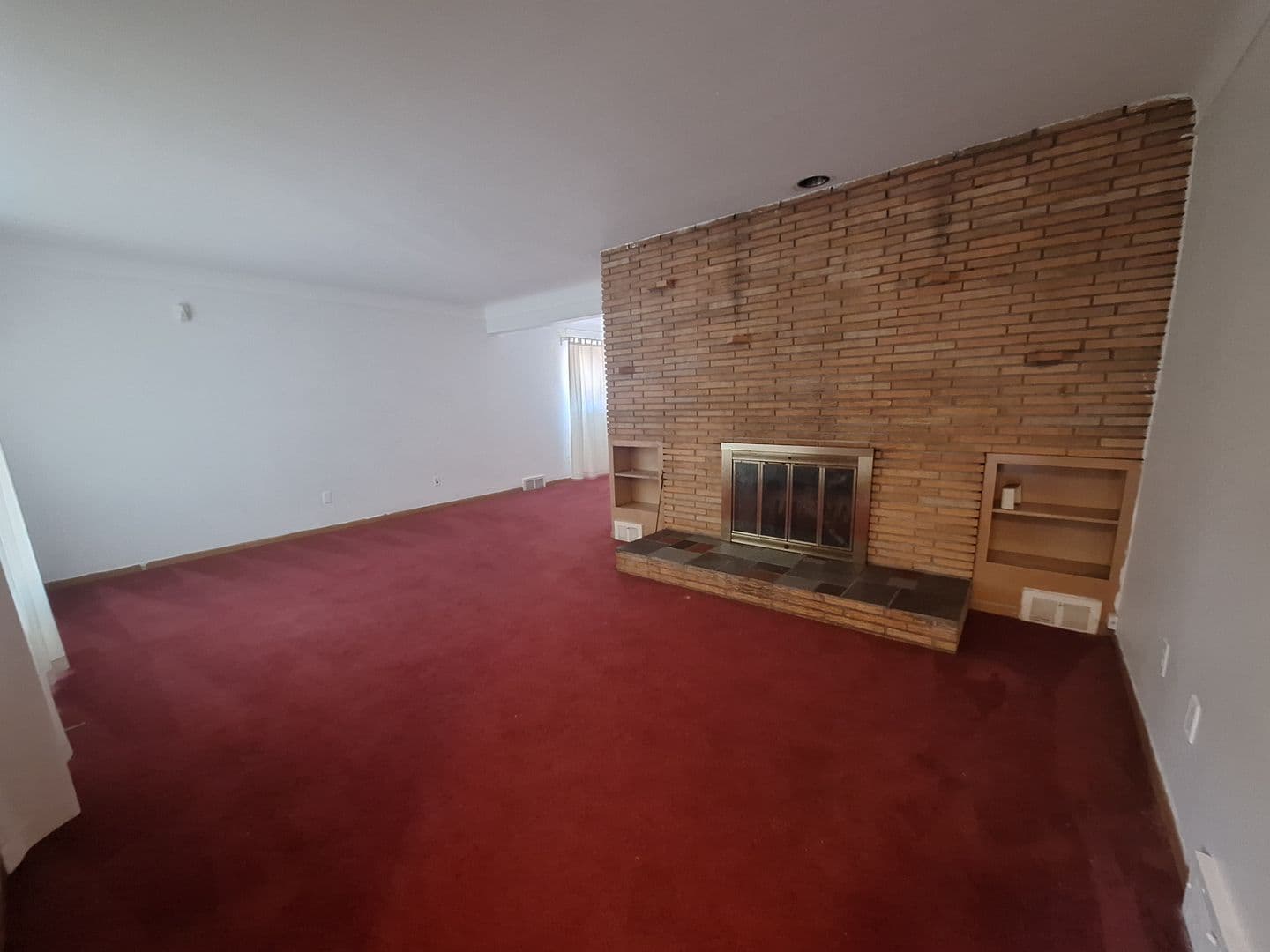 Detroit House: 18420 Sunset St