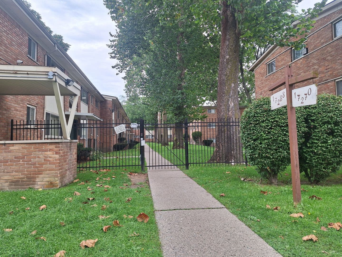 Detroit Condo: 17274 Bentler St