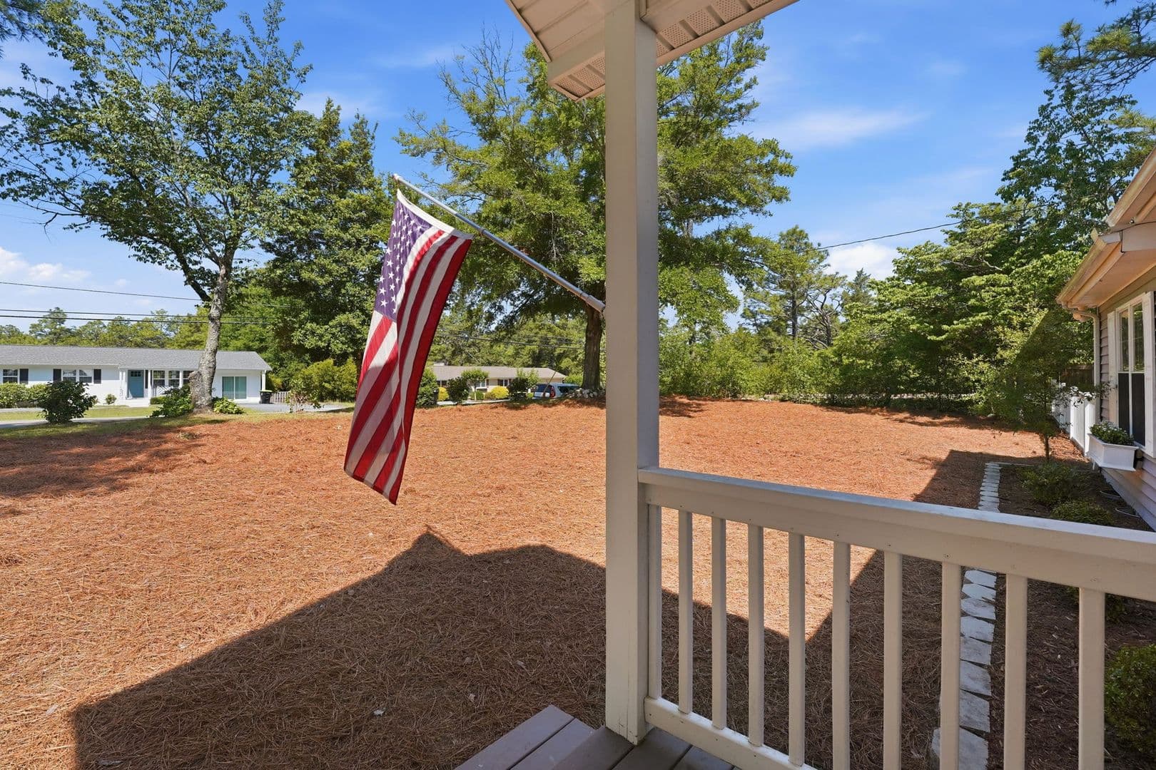 Southern Pines House: 1425 Central Drive