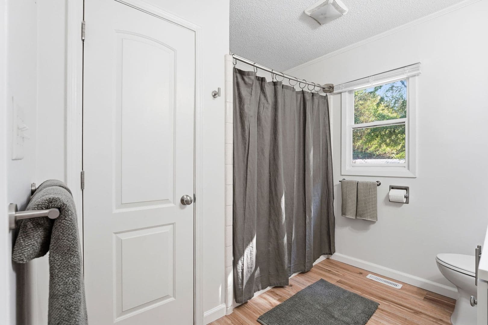 Southern Pines House: 1425 Central Drive