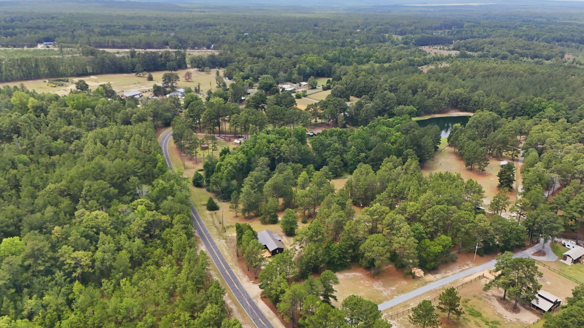 Aberdeen House: 3156 Reservation Road