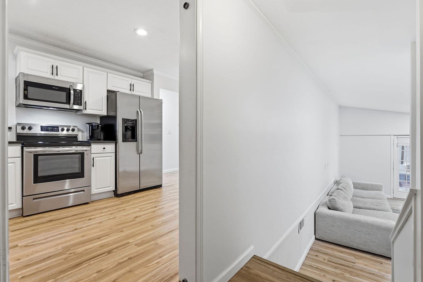 Southern Pines House: 1425 Central Drive
