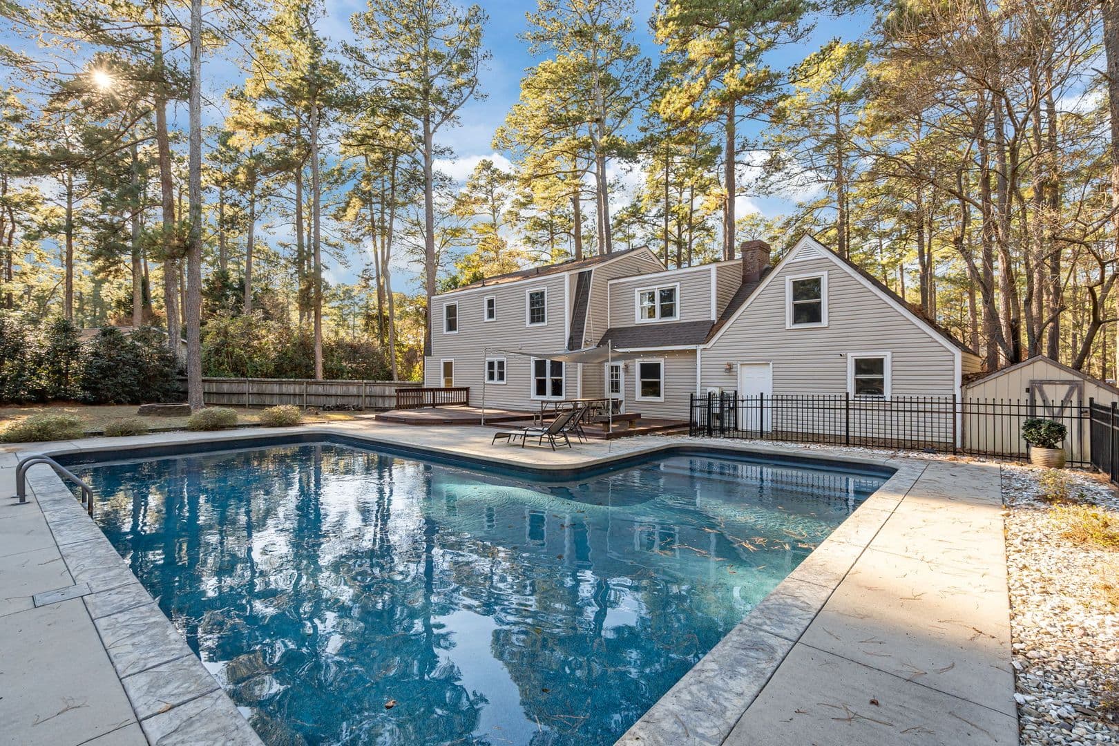 Southern Pines House: 215 Canterbury Road