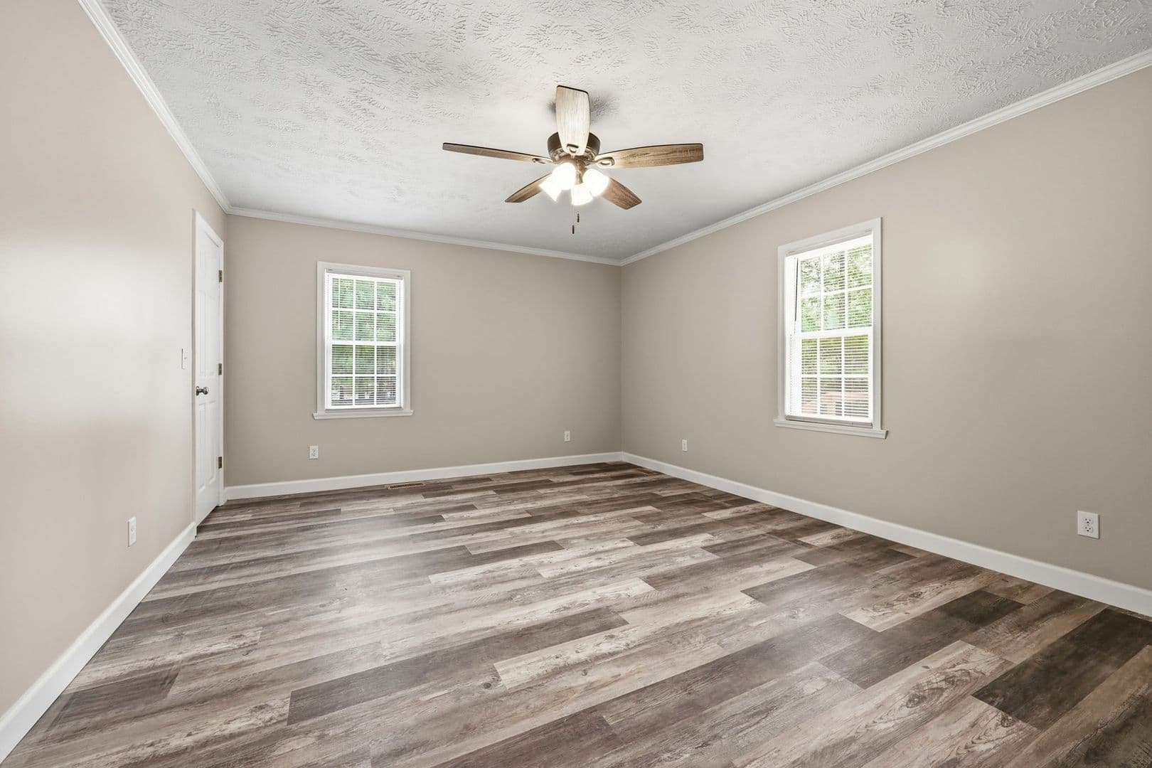 Aberdeen House: 3156 Reservation Road