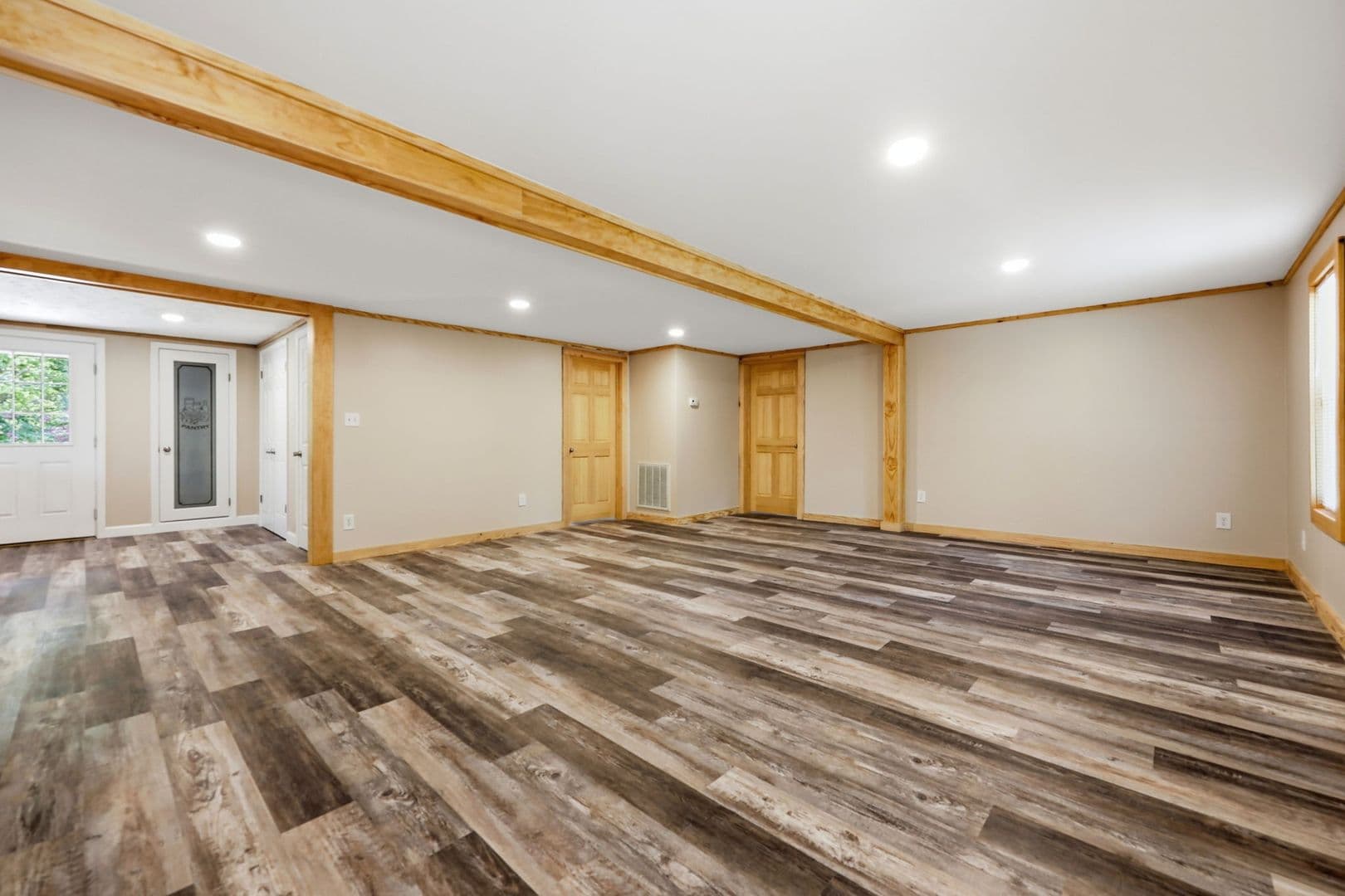 Aberdeen House: 3156 Reservation Road