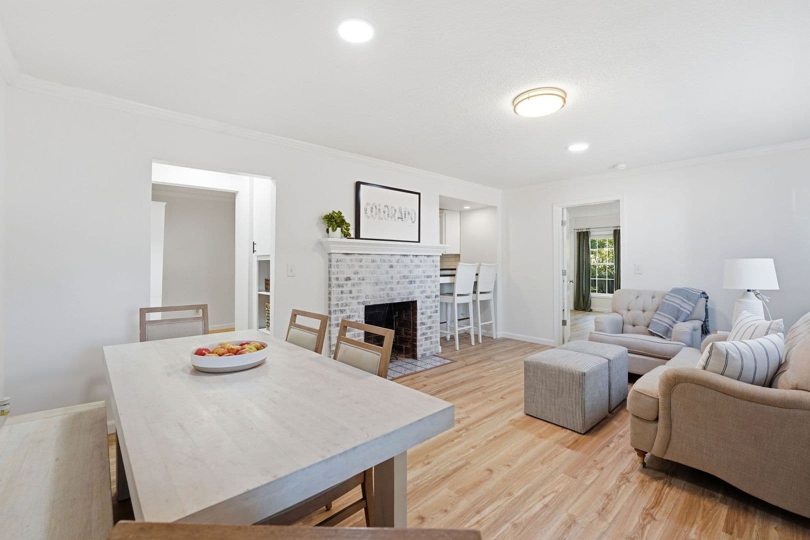 Southern Pines House: 1425 Central Drive