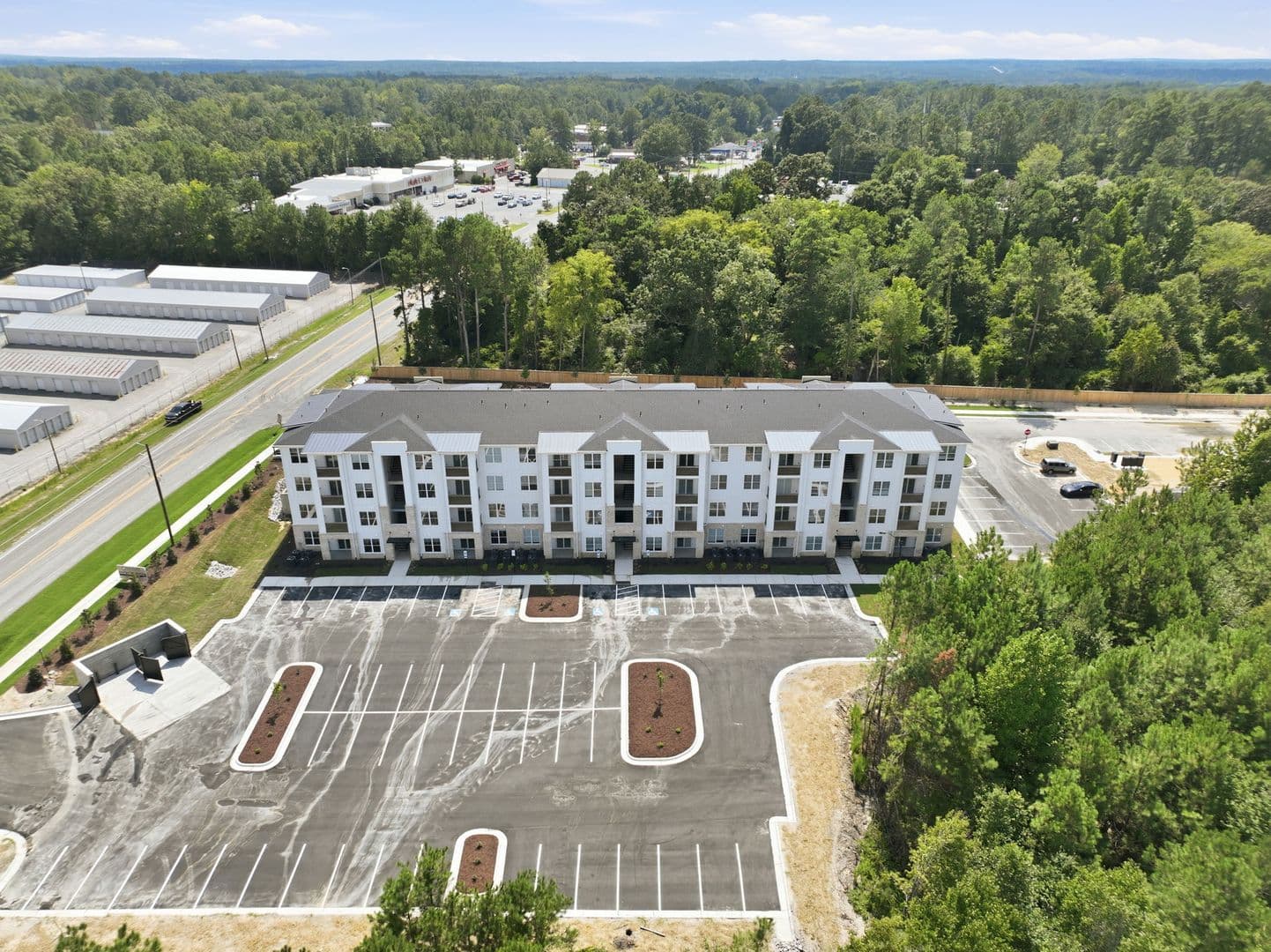 Vass Apartment: 520 Trove Lane