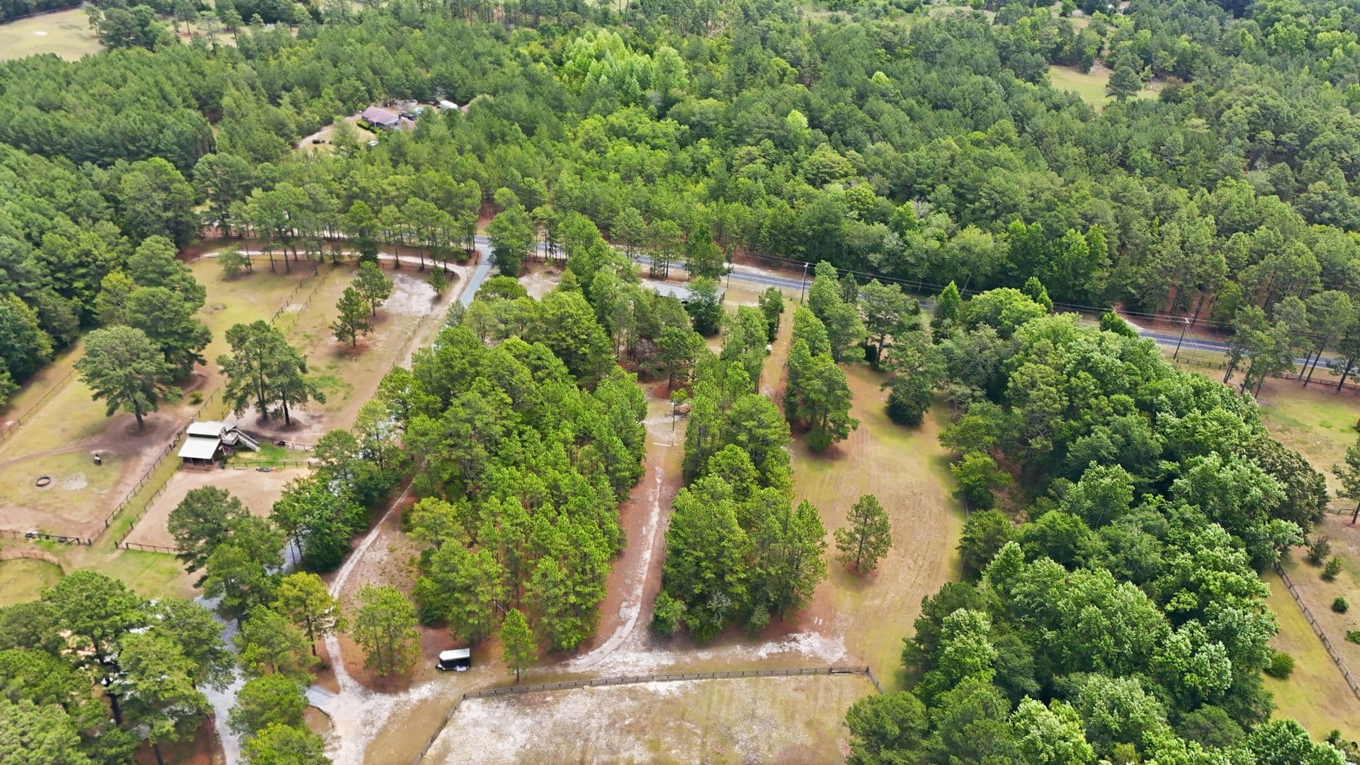 Aberdeen House: 3156 Reservation Road