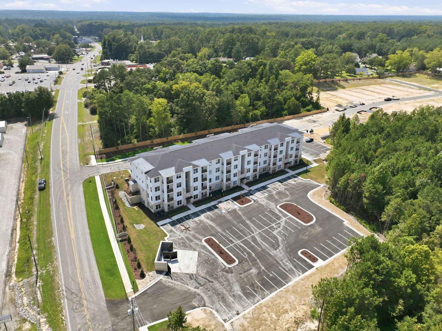 Vass Apartment: 520 Trove Lane