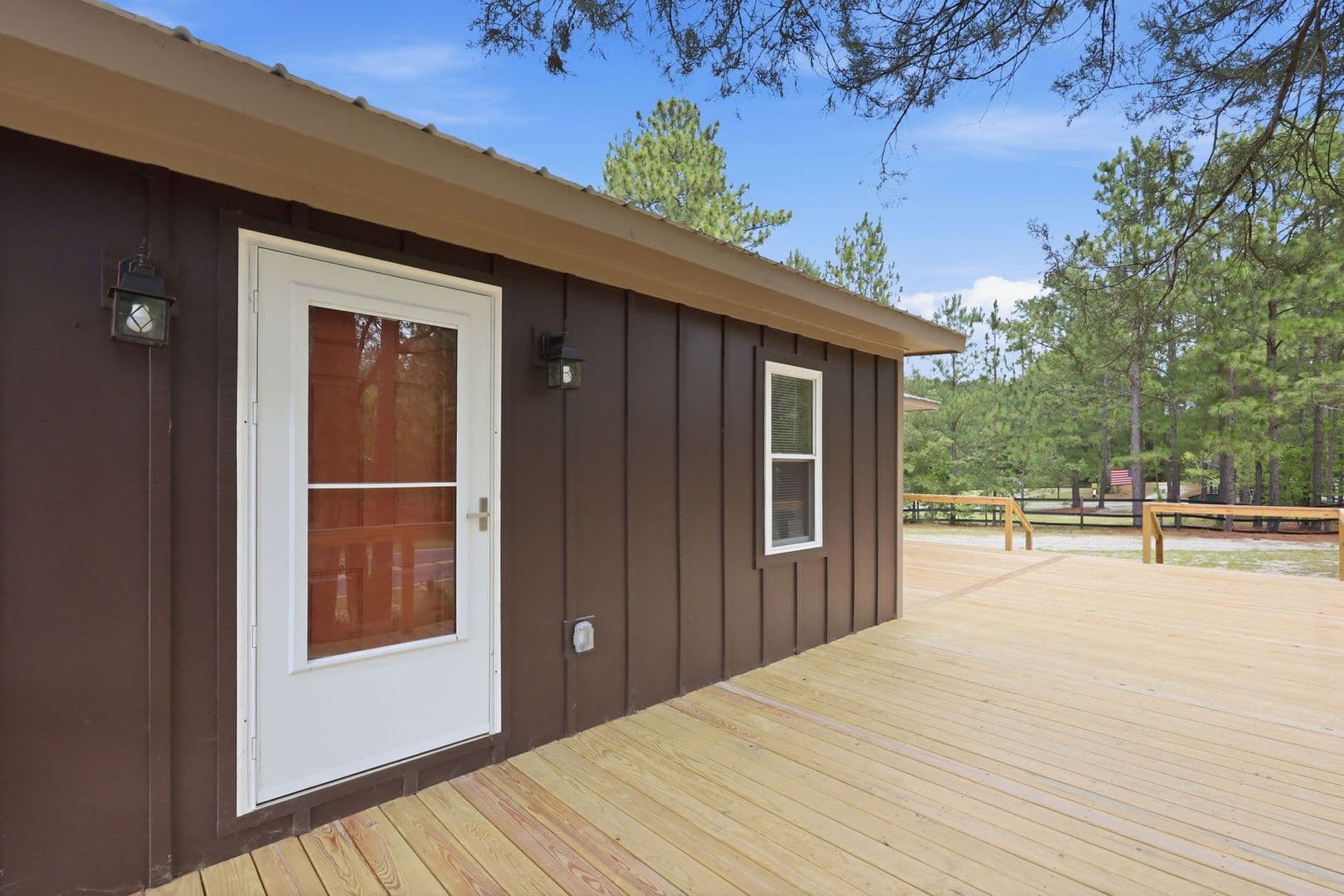 Aberdeen House: 3156 Reservation Road
