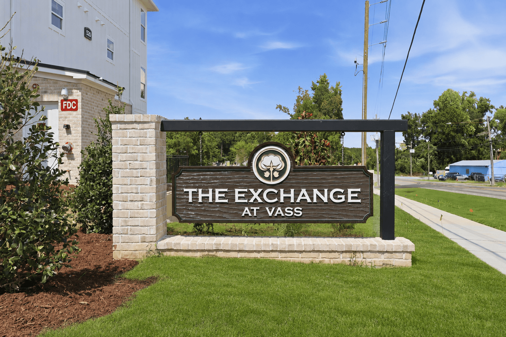 Vass Apartment: 520 Trove Lane