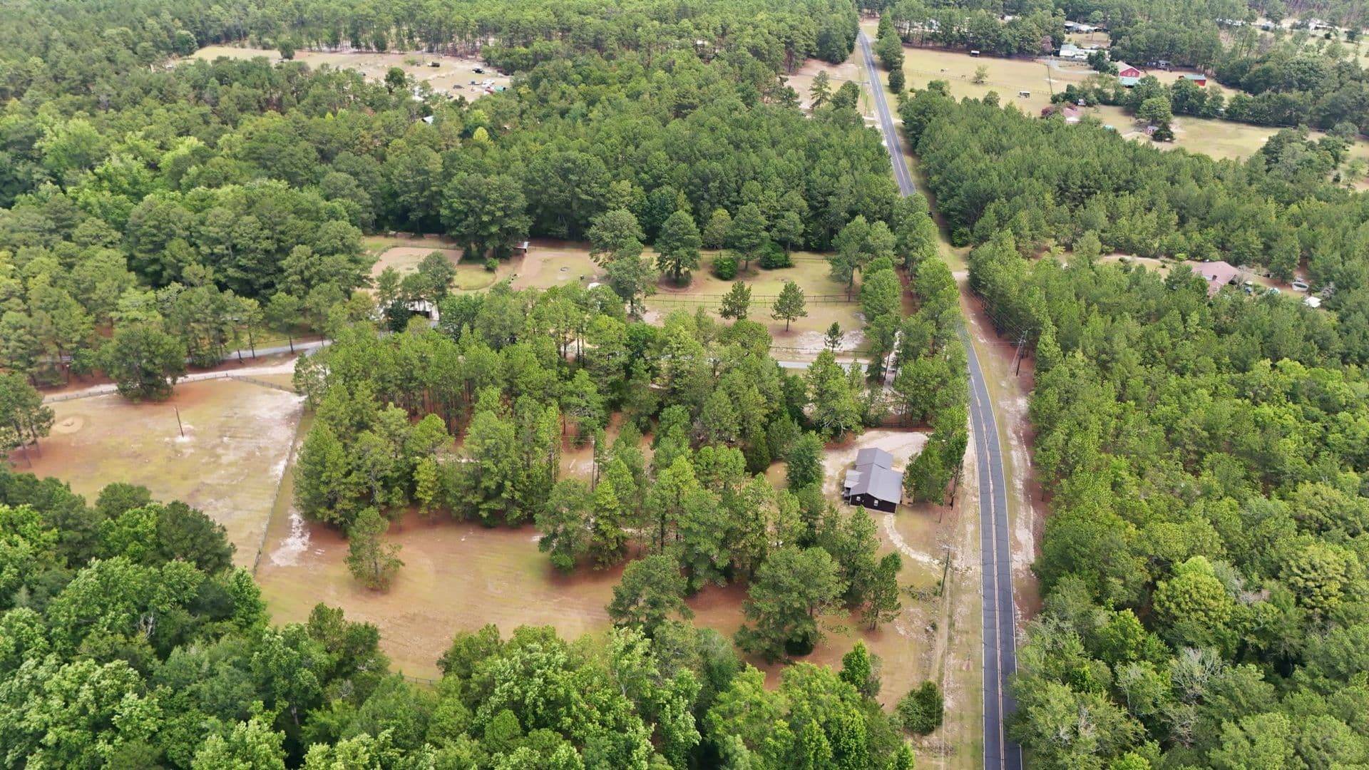 Aberdeen House: 3156 Reservation Road