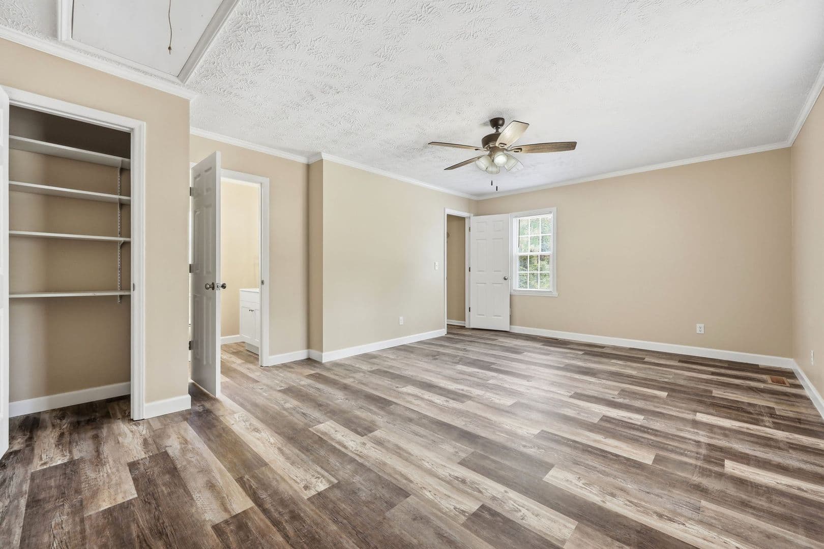 Aberdeen House: 3156 Reservation Road