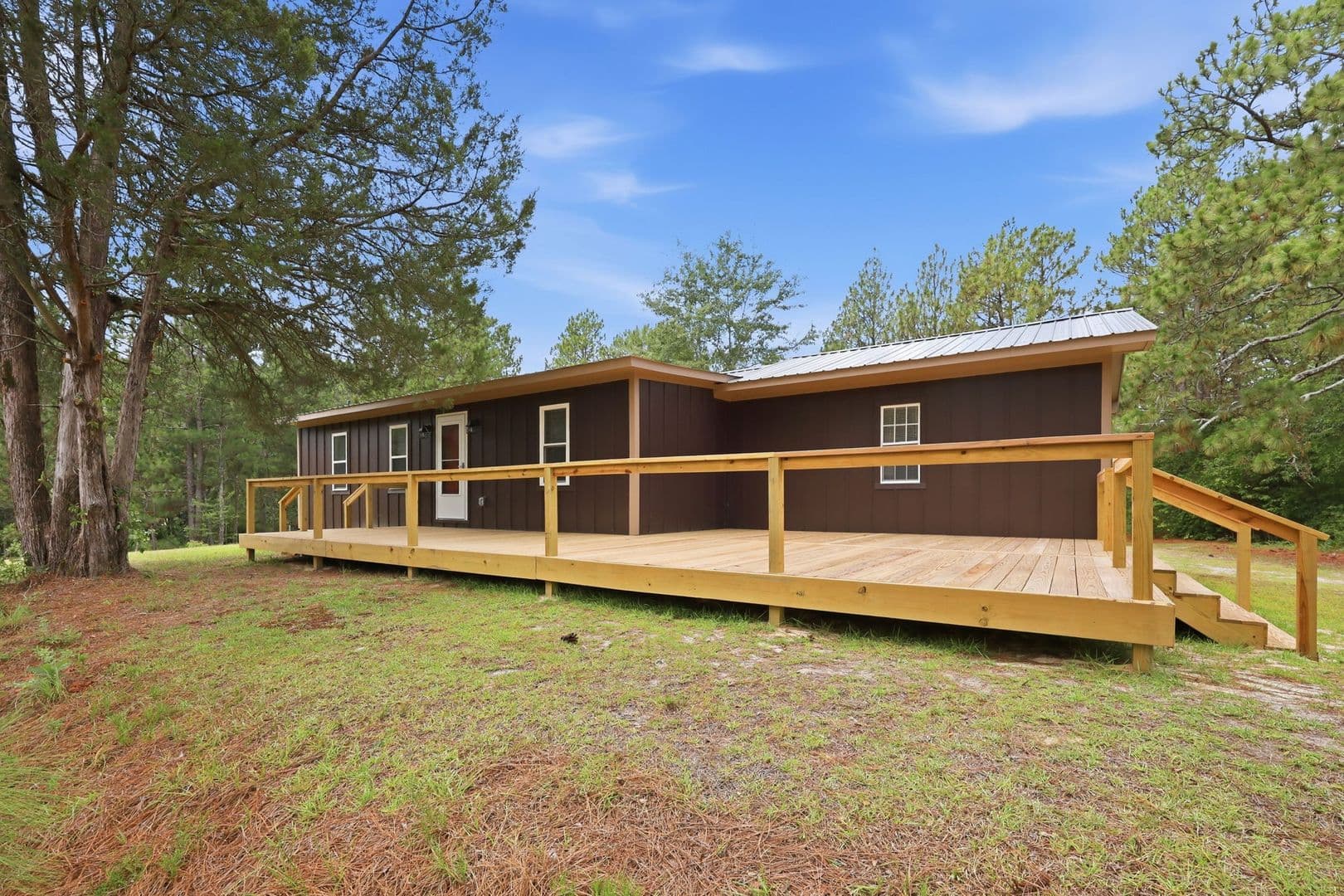 Aberdeen House: 3156 Reservation Road