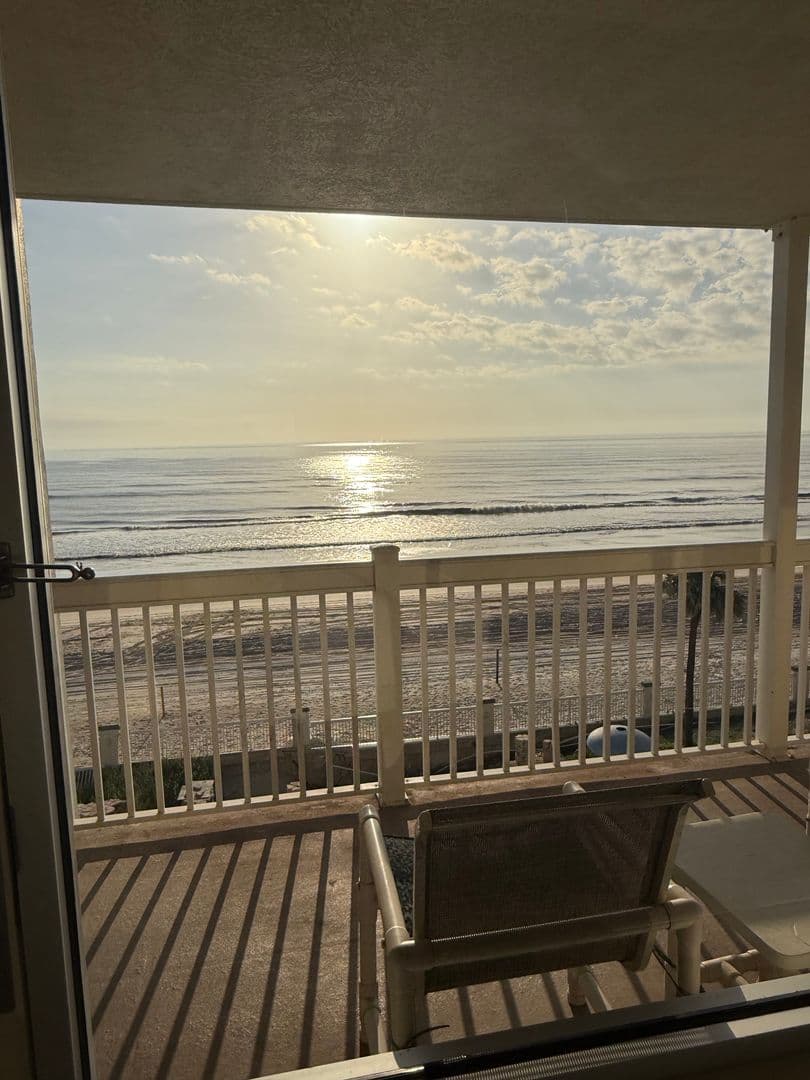 Daytona Beach Condo: 2700 N Atlantic Ave