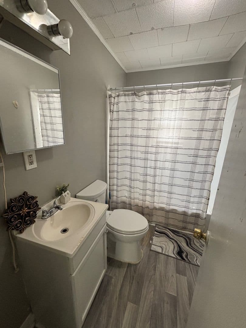 Gastonia Apartment: 320 Osceola St