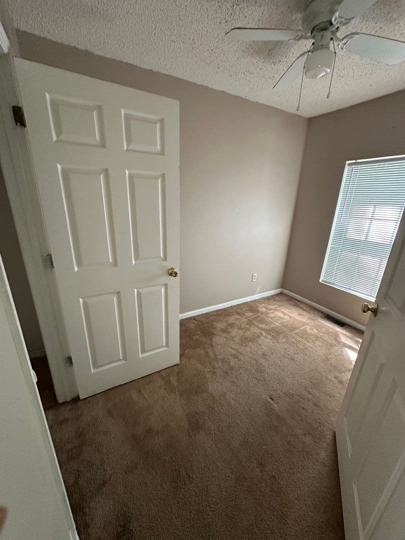 Dallas House: 115 Pindal