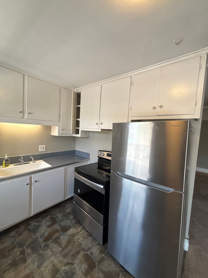 Lincolnton Apartment: 1114 S Aspen