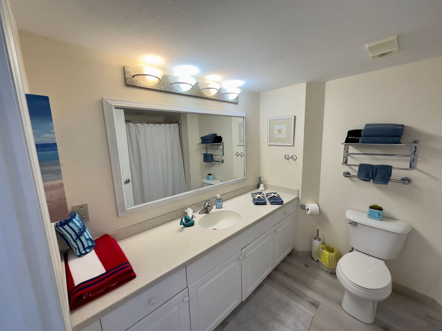 Daytona Beach House: 2700 N Atlantic Ave #910