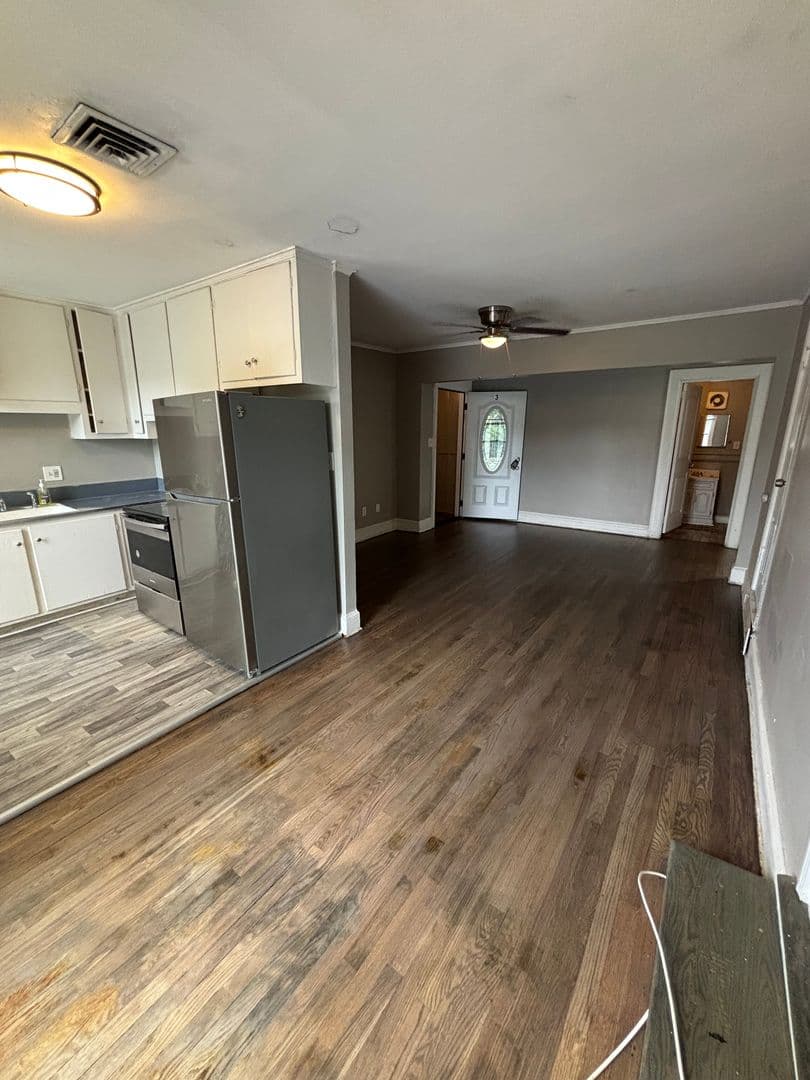 Lincolnton Apartment: 1114 S Aspen