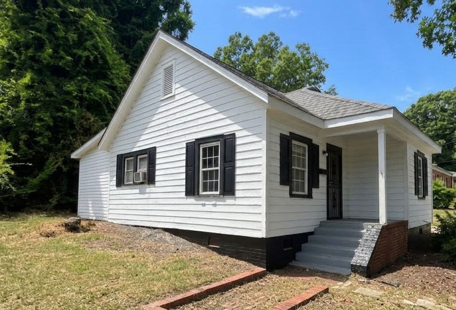 Gastonia House: 231 Willow St