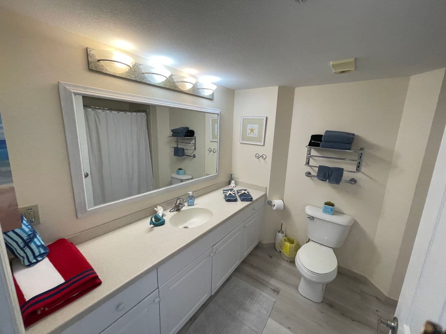 Daytona Beach House: 2700 N Atlantic Ave #910