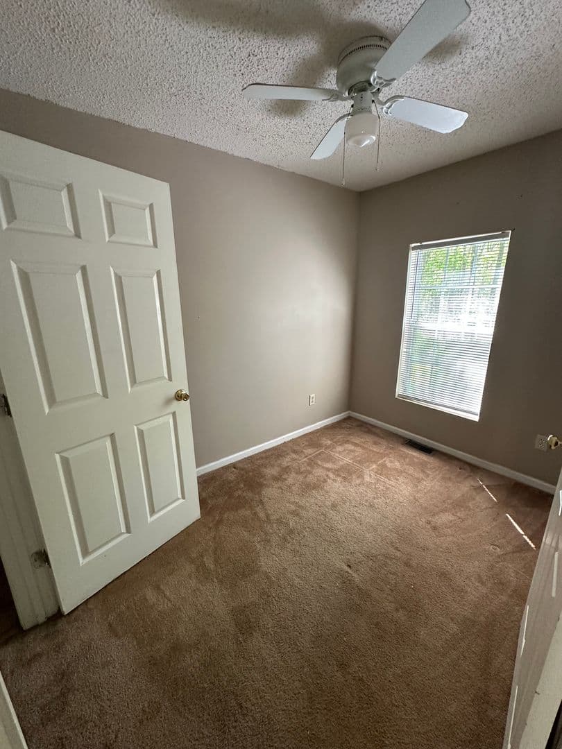 Dallas House: 115 Pindal