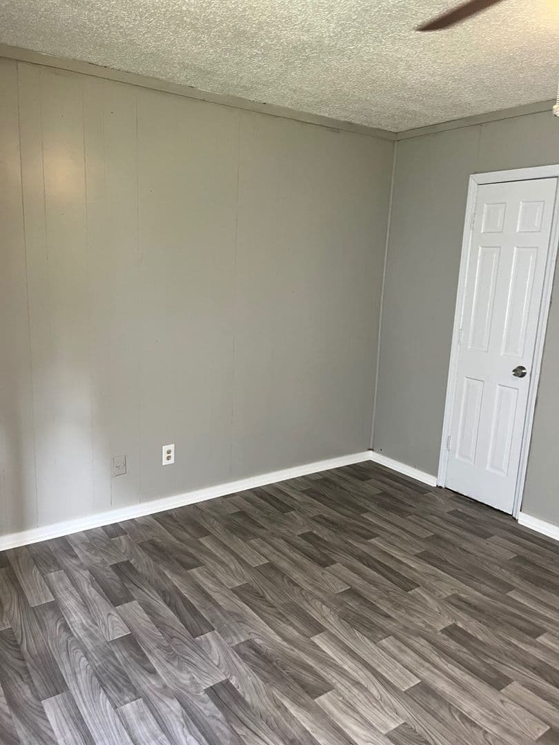 Gastonia Apartment: 430 Osceola St