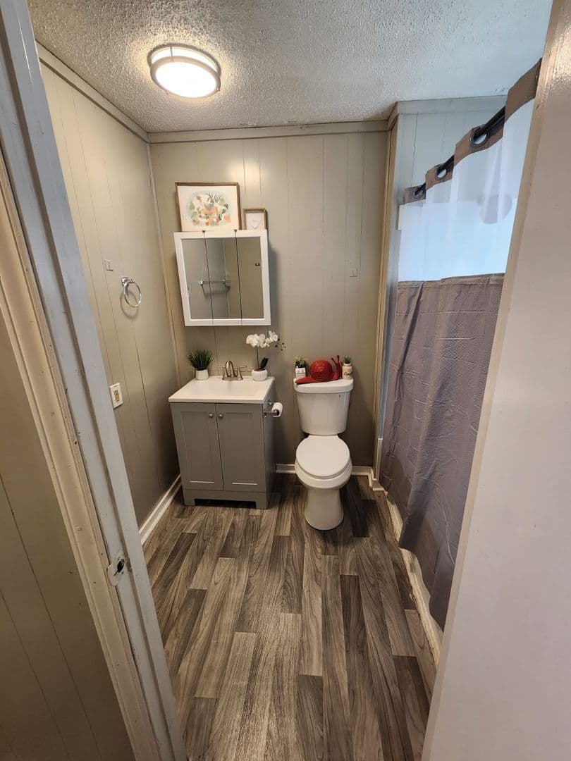 Gastonia Apartment: 430 Osceola St