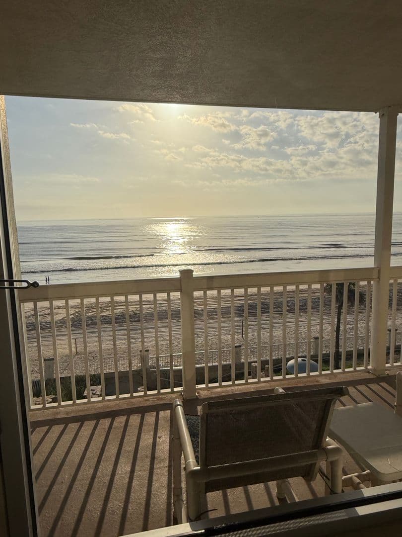 Daytona Beach Condo: 2700 N Atlantic Ave