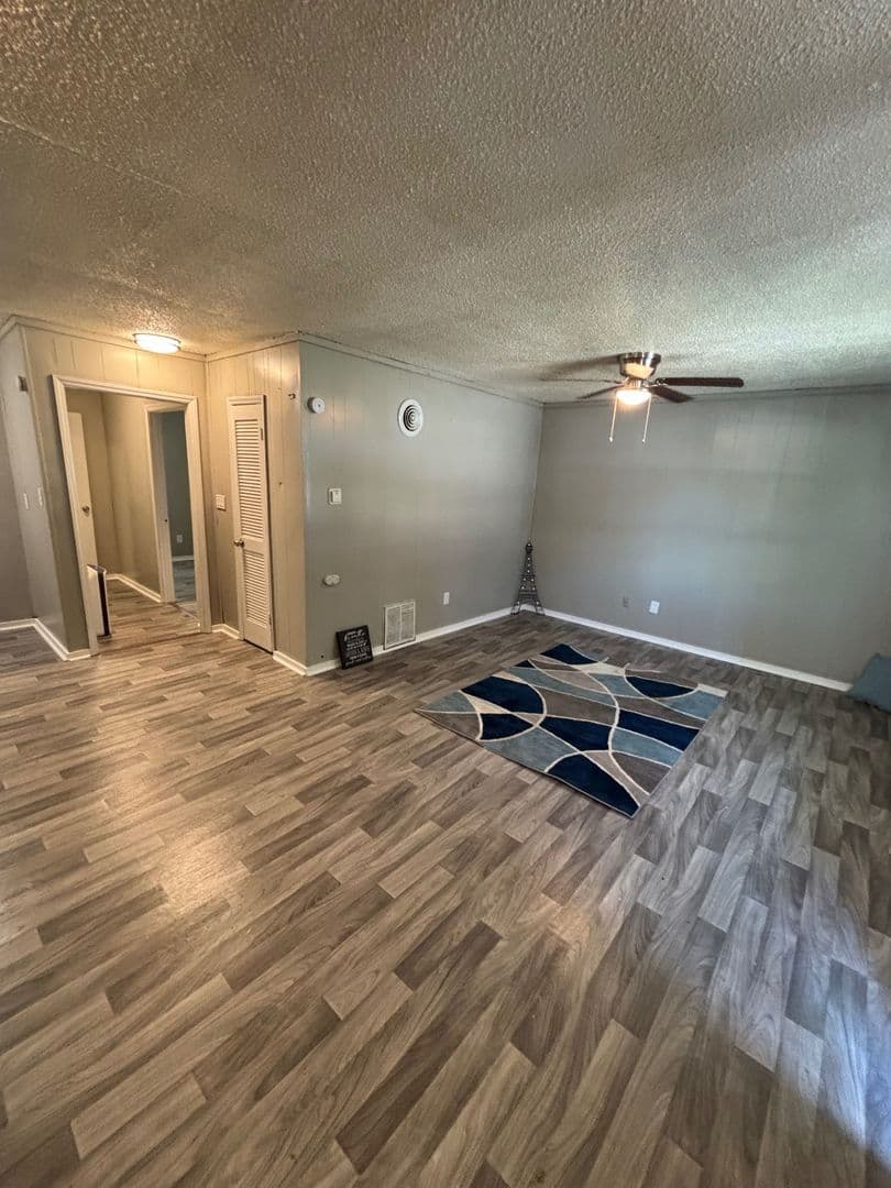 Gastonia Apartment: 430 Osceola St