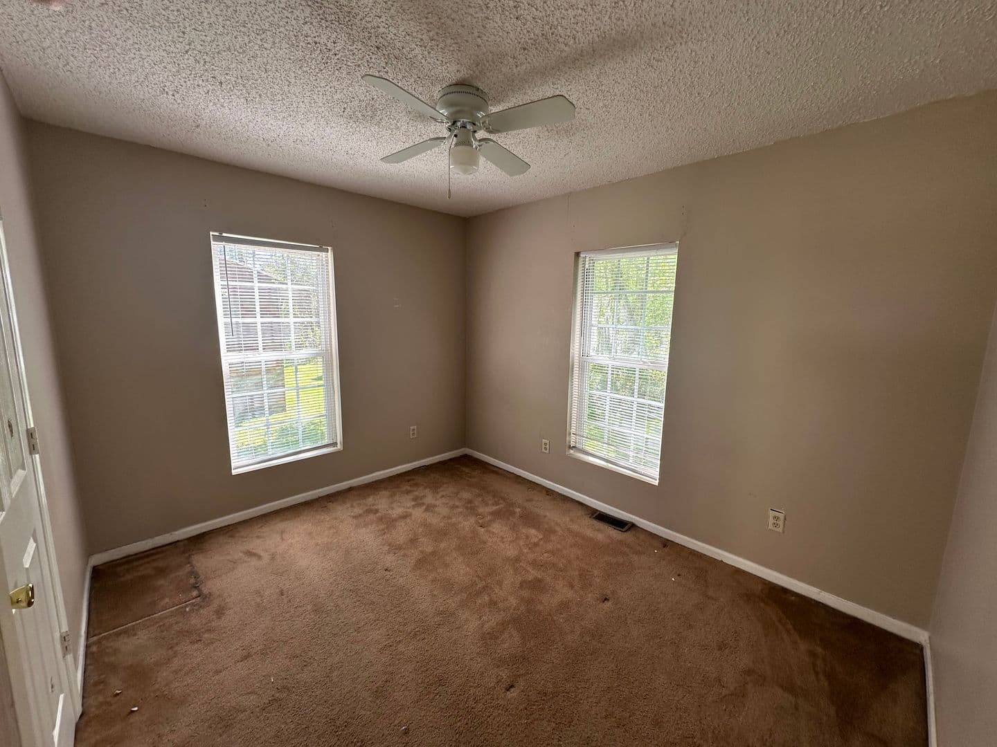 Dallas House: 115 Pindal