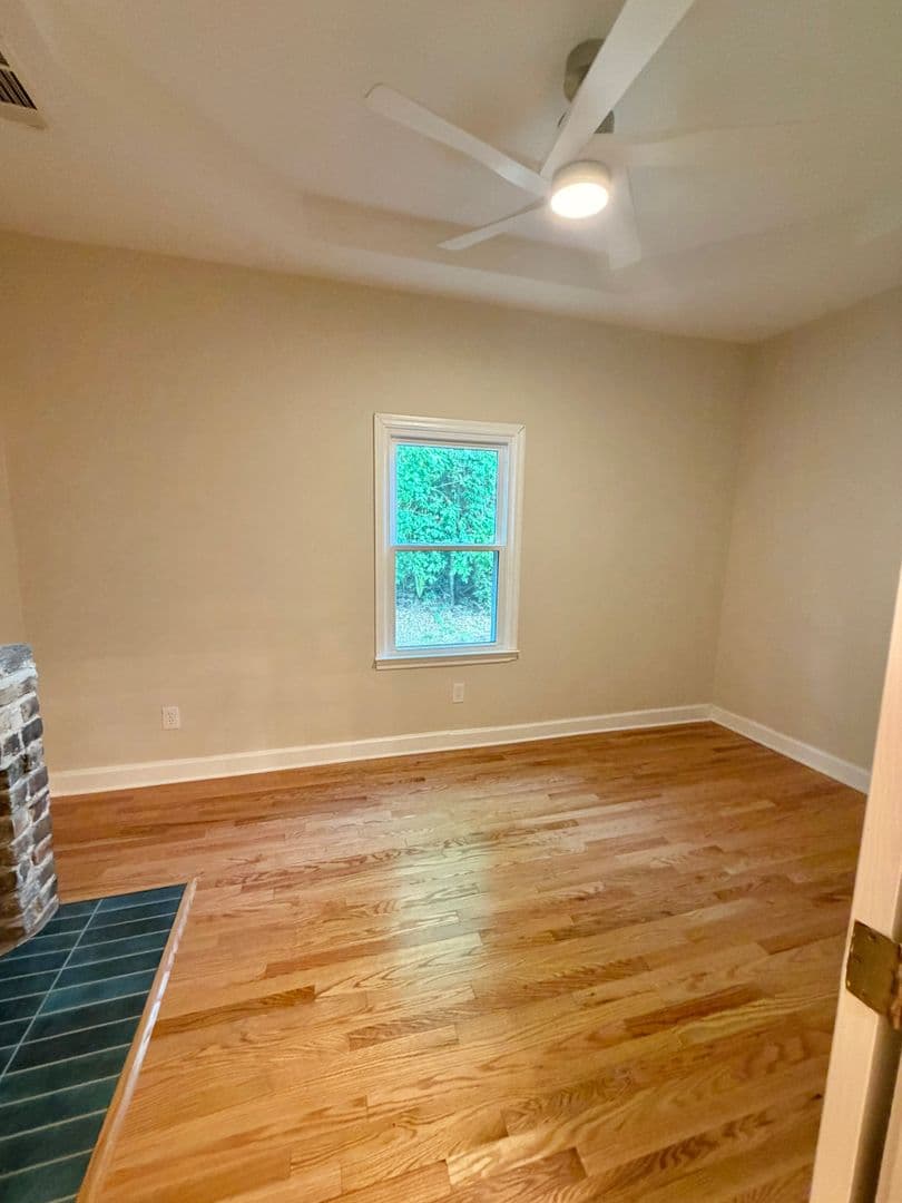 Savannah Apartment: 610 E Duffy St