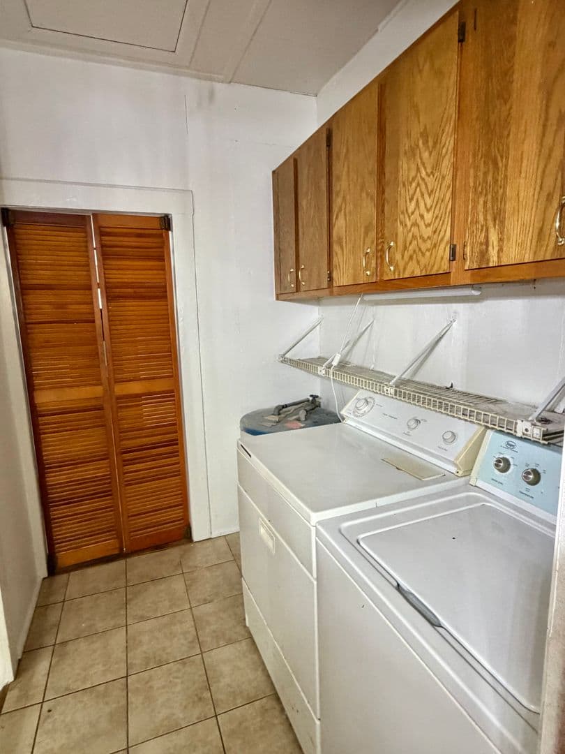 Savannah House: 5608 A Jasmines